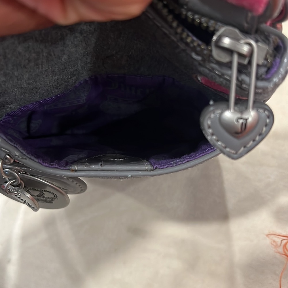 Juicy Couture crossbody handbag - Picture 6 of 6